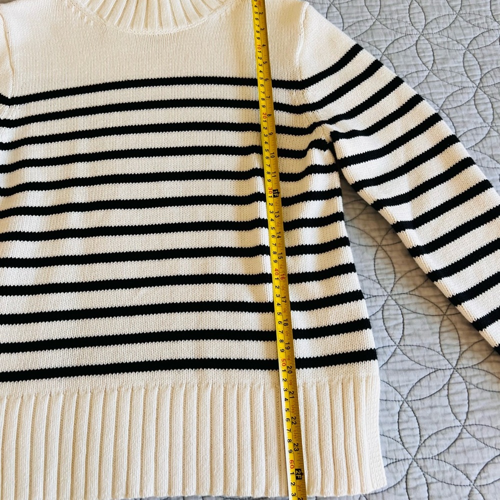 J CREW WOMENS SIZE SMALL NWT Striped Turtleneck Sweater - Black and White - Picture 8 of 12